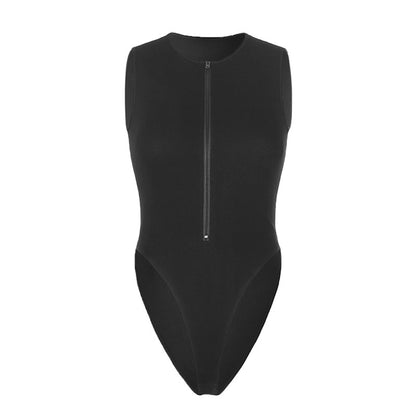 Casual fit zipper sleeveless bodysuit